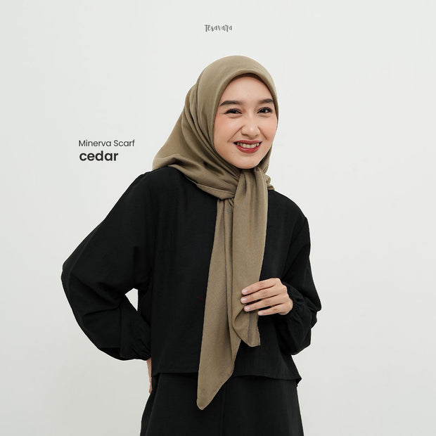 Minerva Scarf