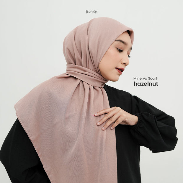 Minerva Scarf